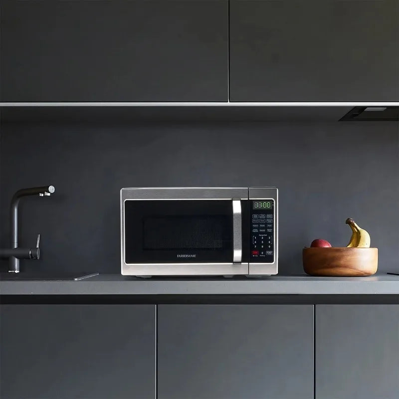 Farberware 0.7 Cu Ft Countertop Microwave